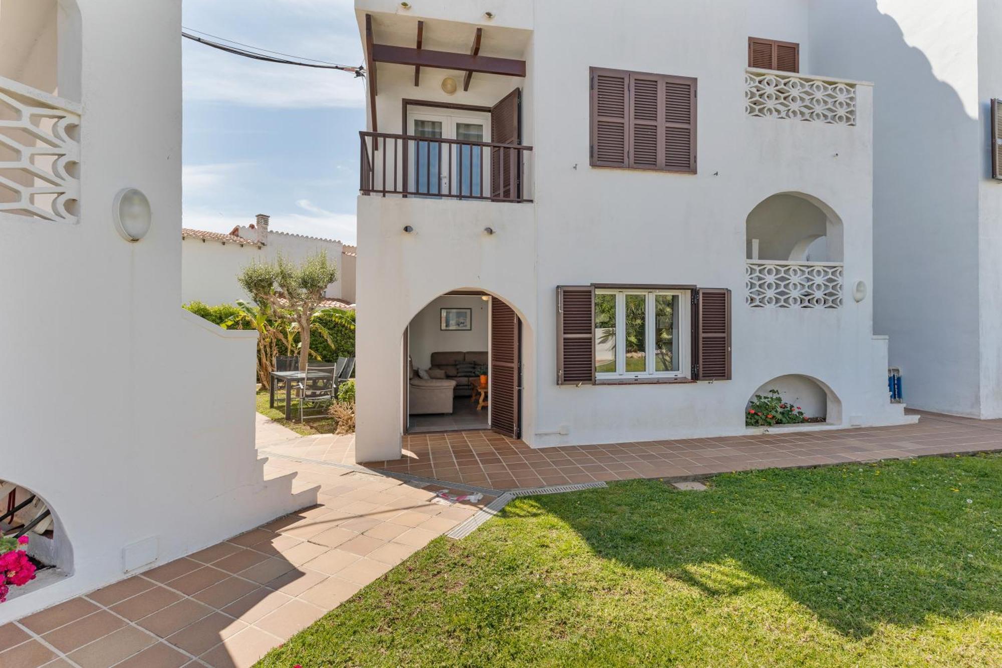 La Gardenia 41 Apartman Es Castell  Kültér fotó