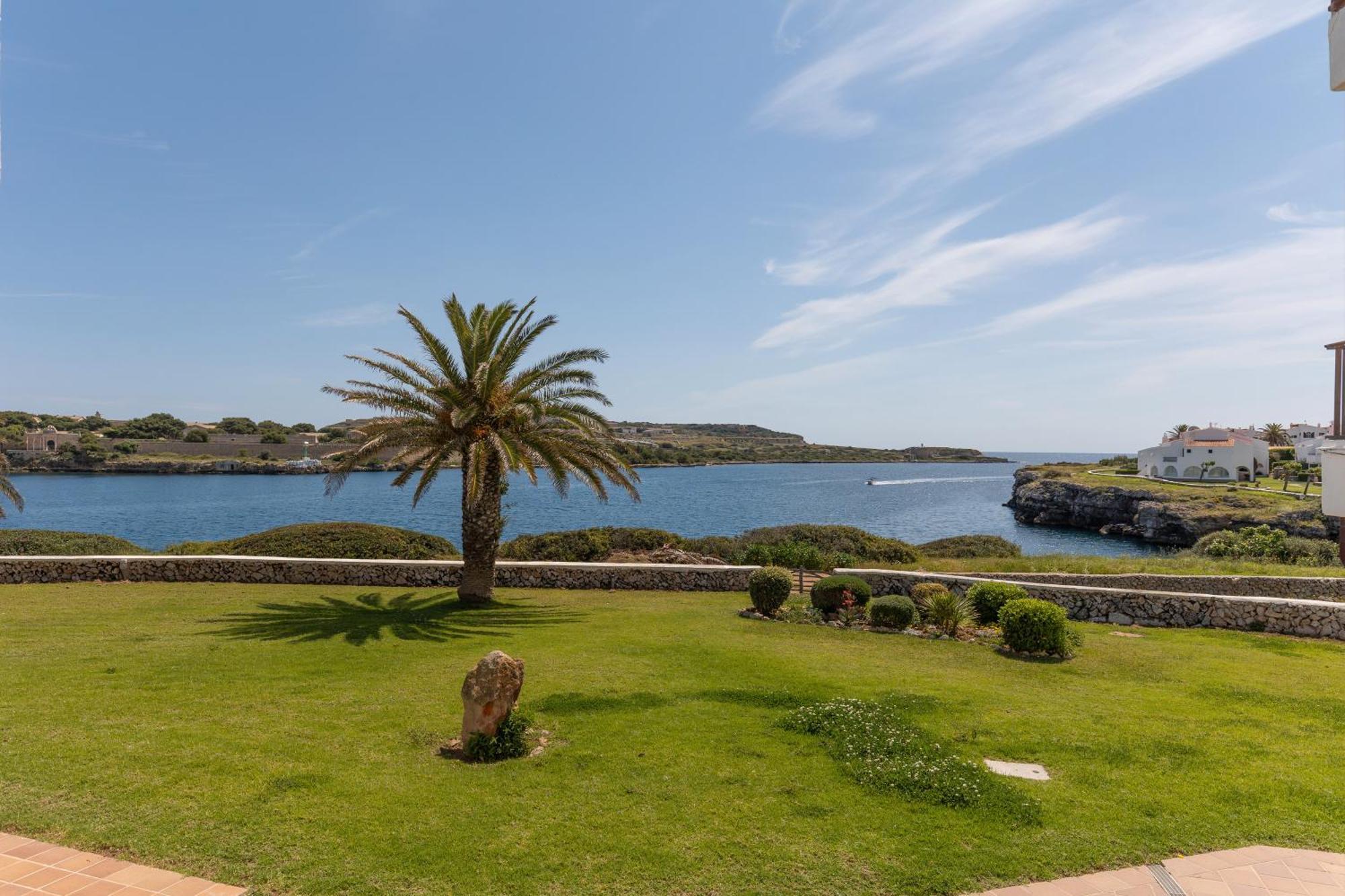La Gardenia 41 Apartman Es Castell  Kültér fotó